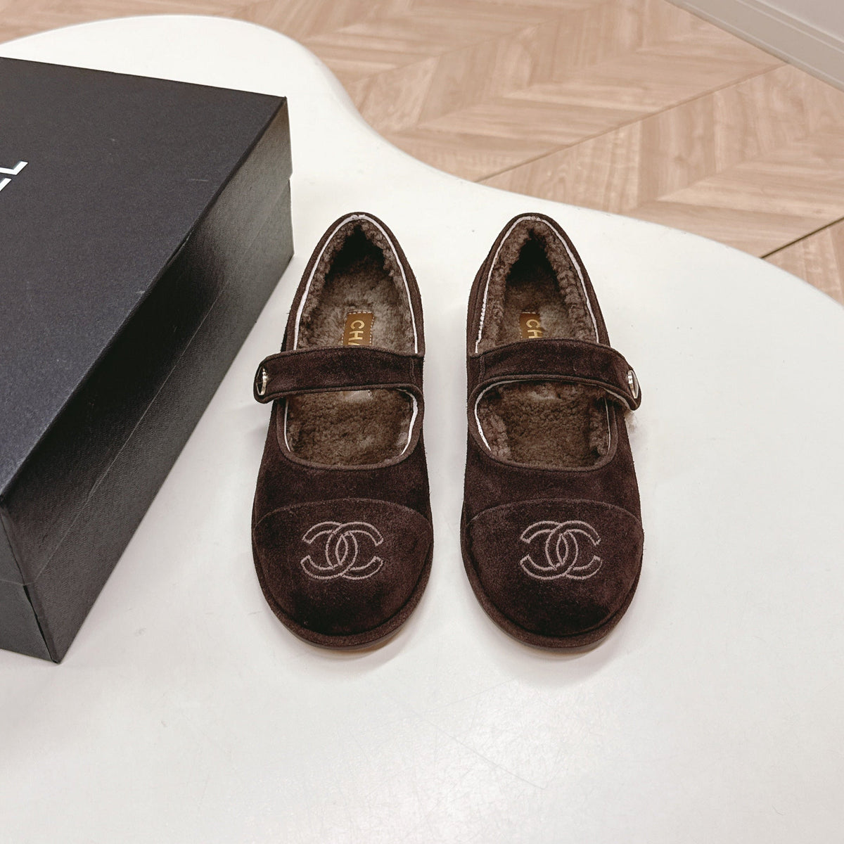 CHANEL FLAT MARY JANE SHOES 25S IN DARK BROWN VELVET