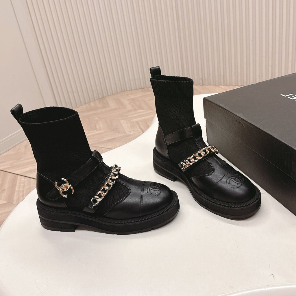 CHANEL ANKLE BOOTS 25S IN BLACK LAMBSKIN AND FABRIC WITH GOLD HARDWARE